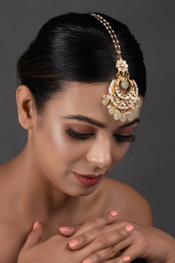 Cream Gold Toned  Kundan Inspired Maang Tikka